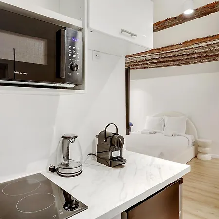 Apartment Chaleureux & Equipe Au Centre De